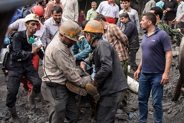 تکرار تراژدی معدن در دامغان؛ «کم کاری» مسئولان «فداکاری» معدنچیان