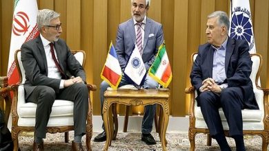 سفیر فرانسه در ایران: ما نمیخواهیم تحریمها پابرجا بماند سفیر فرانسه در ایران: ما نمیخواهیم تحریمها پابرجا بماند